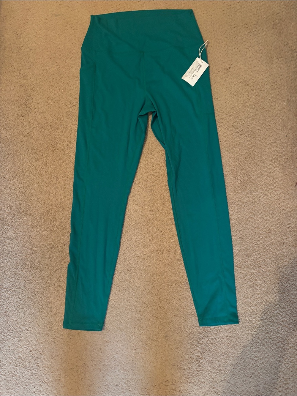 Grace & Lace Squat Proof Green Leggings Large L NWT Women’s